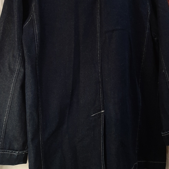 Jacket - Picture 5 of 6